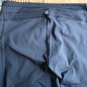 Lululemon black crop leggings